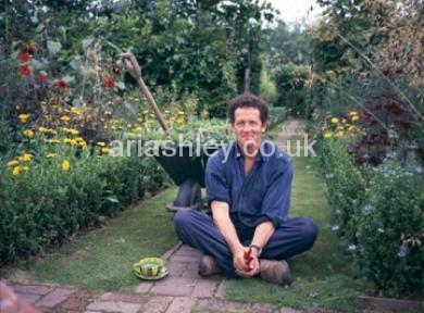 MONTY DON 2
